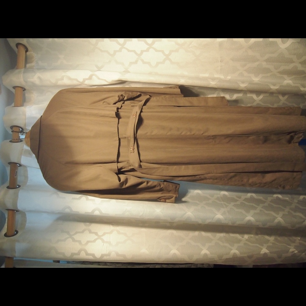 Overcoat - Picture 4 of 4